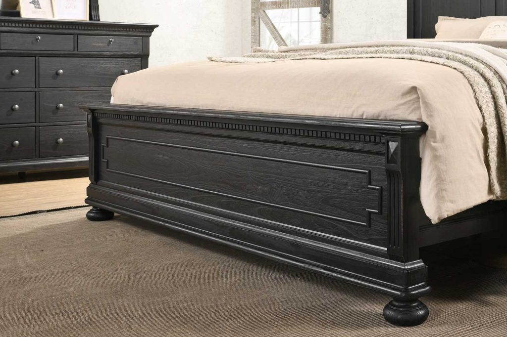 Boston King Bed Aged Black
